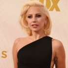 Por qué Lady Gaga ahora se atreve a ser una persona normal