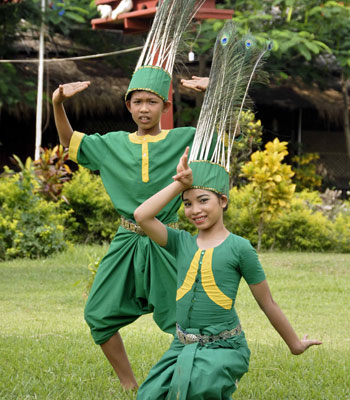 Danza solidaria - Camboya - Calendario