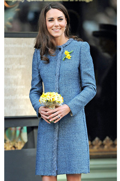 Kate Middleton abrigo de verano bsicos primavera verano 2012 - TELVA