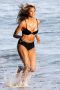 La cantante americana Ciara graba videoclip en la playa foto 07 - TELVA