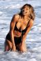 La cantante americana Ciara graba videoclip en la playa foto 09 - TELVA