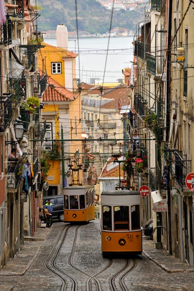 Destino: Lisboa - TELVA