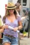 Jennifer Aniston tambin lleva gorritos - TELVA
