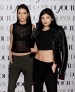 Kendall y Kylie Jenner marcan tripa plana