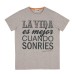 Camiseta: La vida es mejor cuando sonres, de Dolores Promesas (39,90 euros).