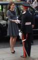 Kate Middleton con falda plisada