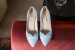 zapatos de novia en color azul baby blue