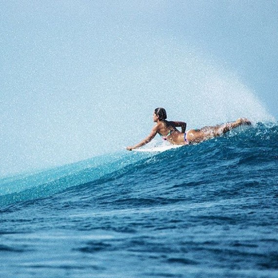 Lucía Martiño y el surf