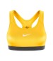 Top deportivo amarillo de Nike