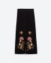 Culotte de terciopelo bordado, de Zara, 59,95 euros.