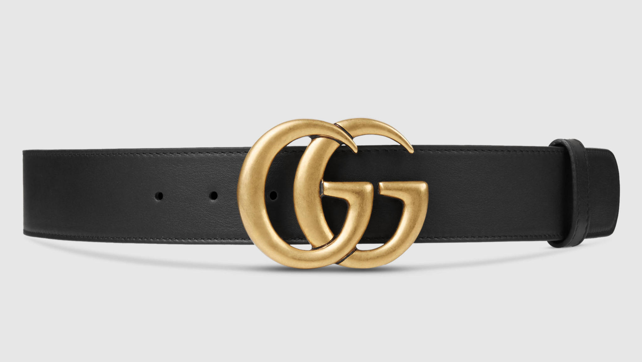 Cinturn con hebilla de doble G. De Gucci, (p.p.v.).