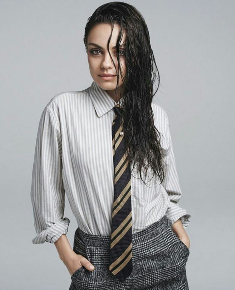 Mila Kunis en su faceta de modelo