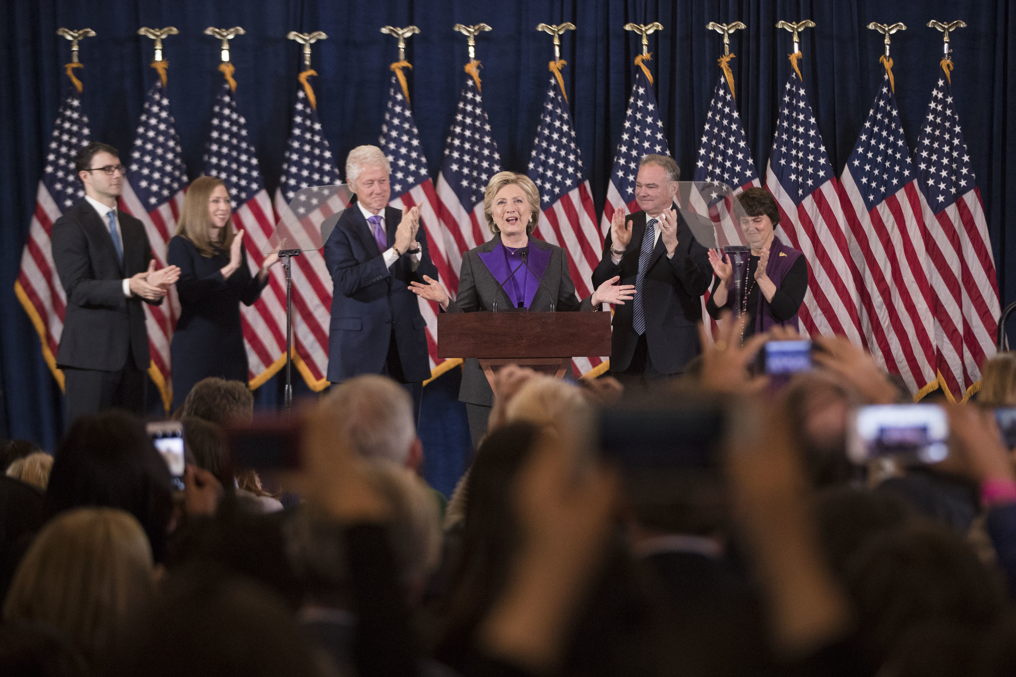 Hillary Clinton en su primera comparecencia tras la jornada electoral.