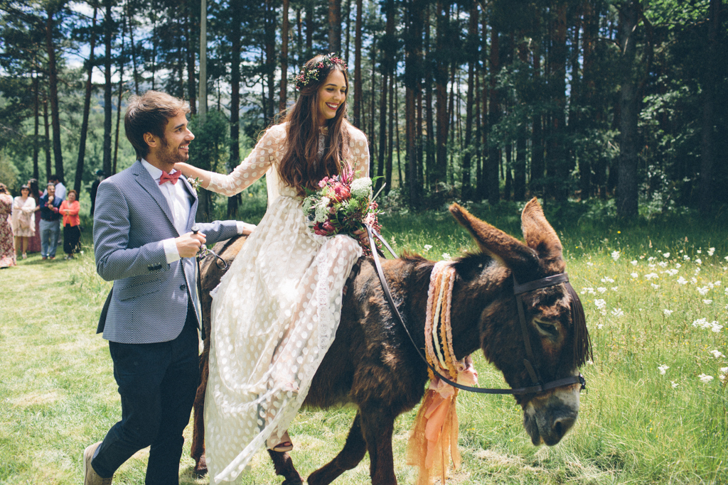 Esther y Alberto dieron una vuelta al concepto de boda tradicional, y...