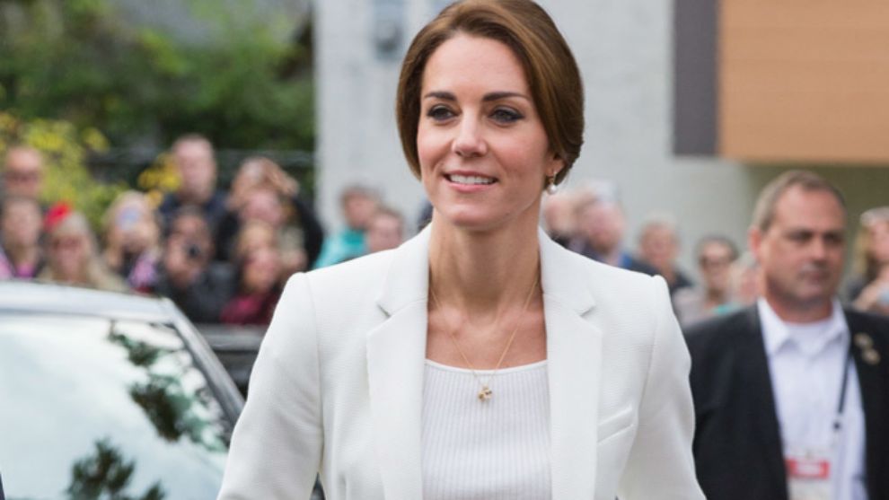 Kate Middleton presume de una esbelta figura a sus 35 aos despus...