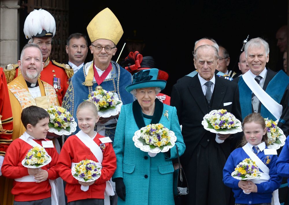 La reina Isabel II y el duque de Edimburgo en uno de sus último actos...