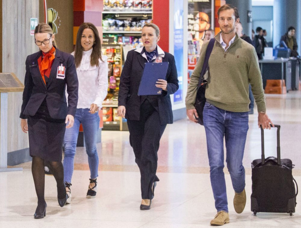 Pippa Middleton con sus alpargatas de Castañer en el Aeropuerto de...