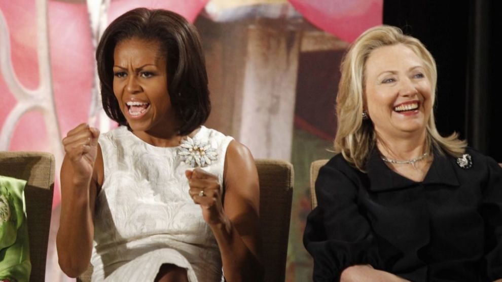 Hillary Clinton y Michelle Obama en el Departamento de Estado en...