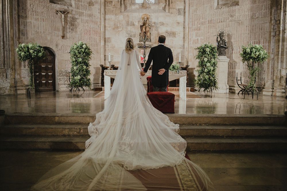 La iglesia | Una boda en una masía de Valencia | Novias/bodas