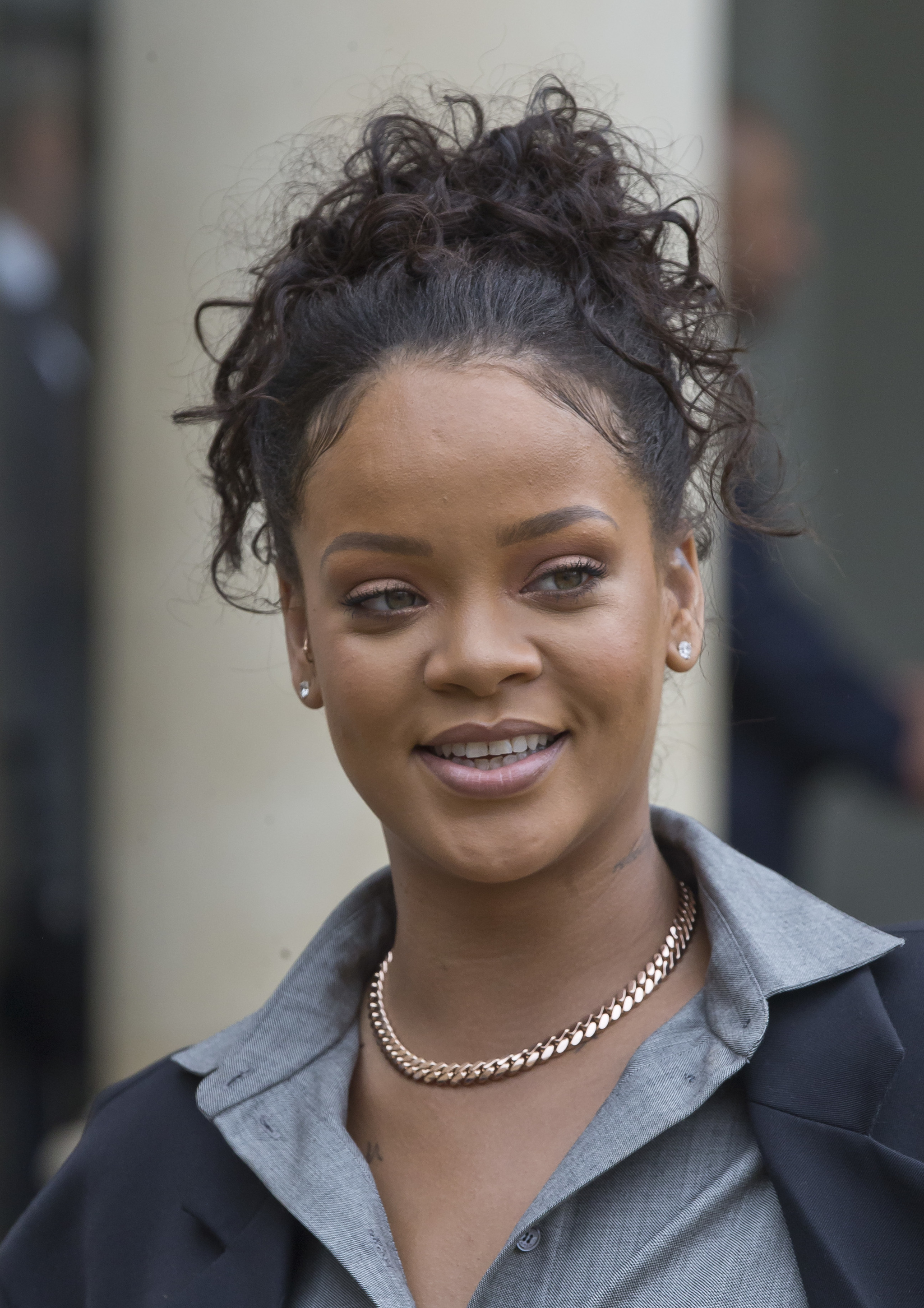 Rihanna | Famosas sin maquillaje: la tendencia que arrasa en...
