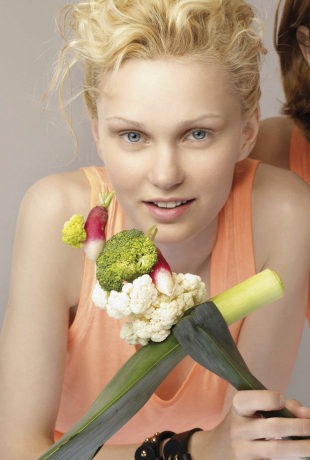 En la dieta alcalina detox no faltan las verduras y las frutas de...