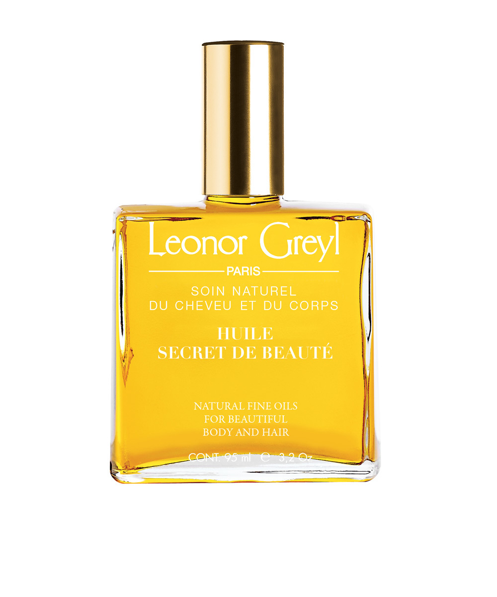 Aceite secreto de belleza de Leonor Greyl (50 euros, 95 ml), otro de...