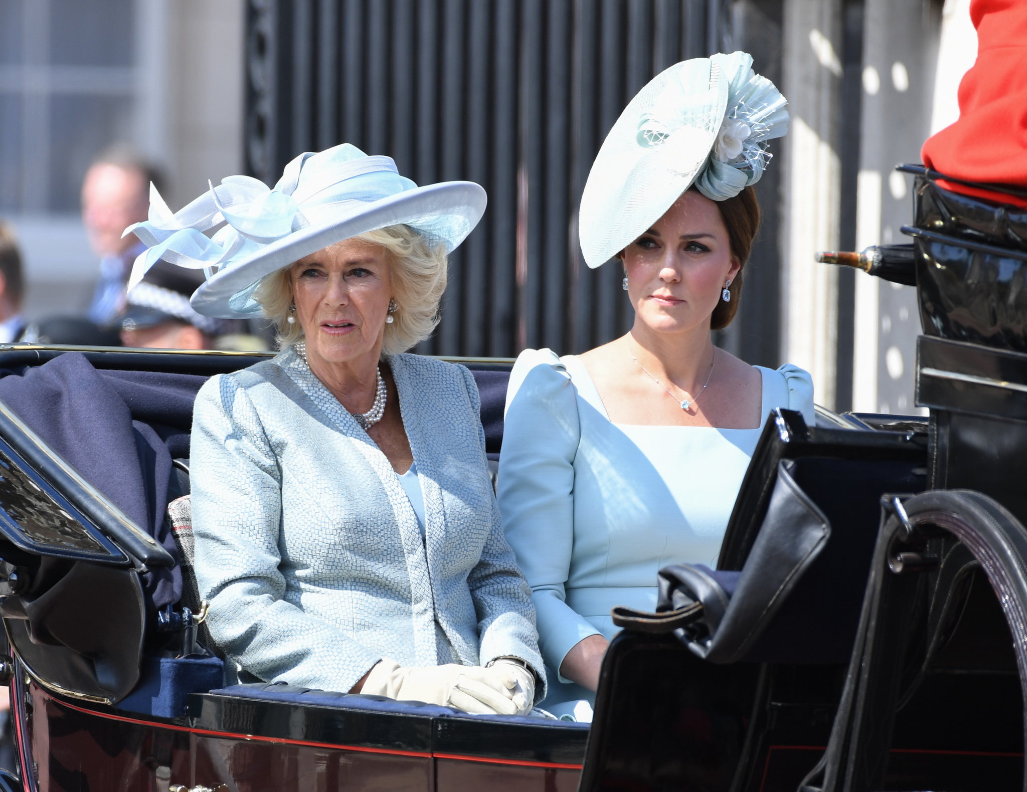 Camilla de Cornualles y Kate Middleton