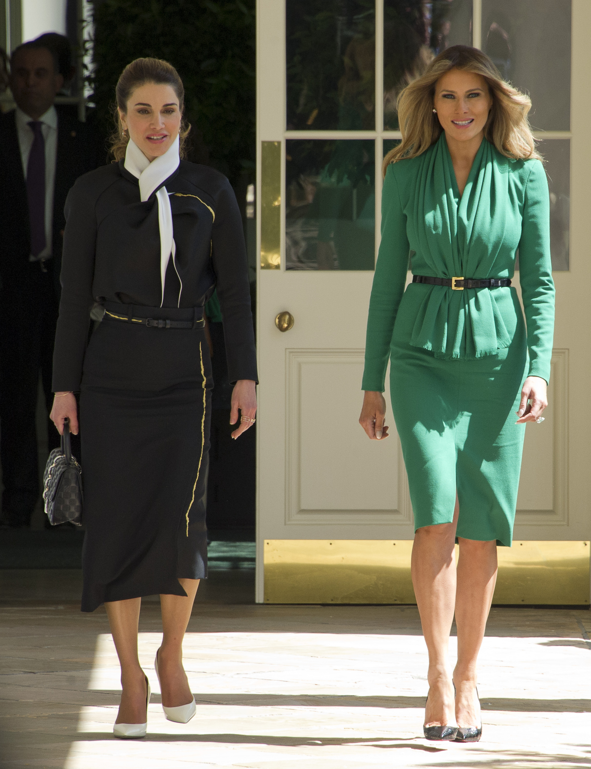 Melania Trump y Rania de Jordania durante su encuentro en abril de...