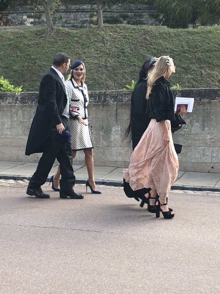 Kate Moss llegando a la boda.