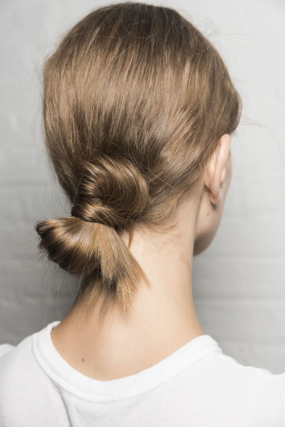 Moño efecto nudo 15 maneras de recogerse el pelo (más allá...