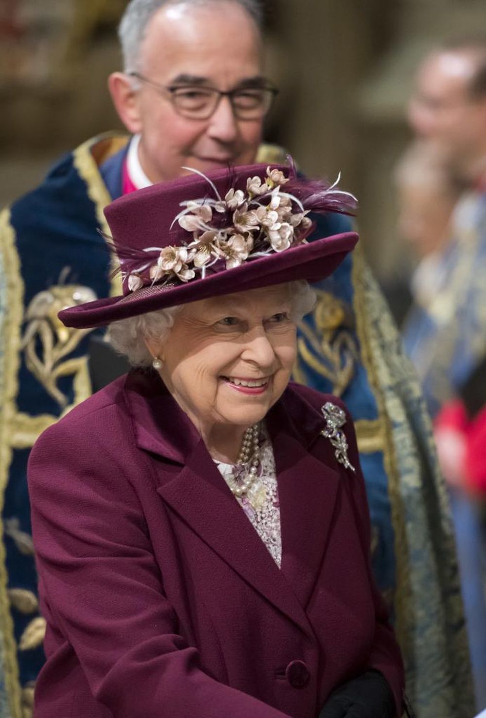 La reina Isabel II, su gran clienta.