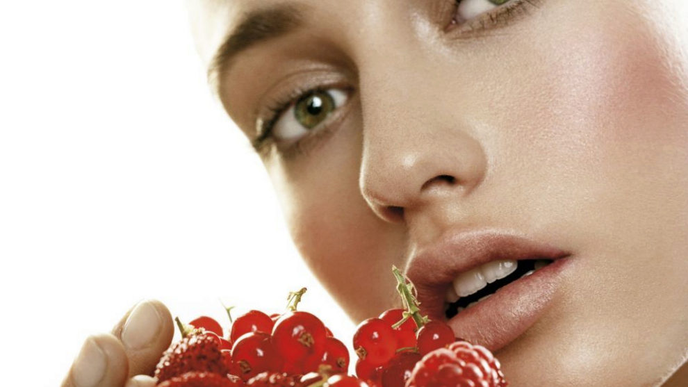 Los frutos rojos aportan pocas calorías, mucha fibra y antioxidantes