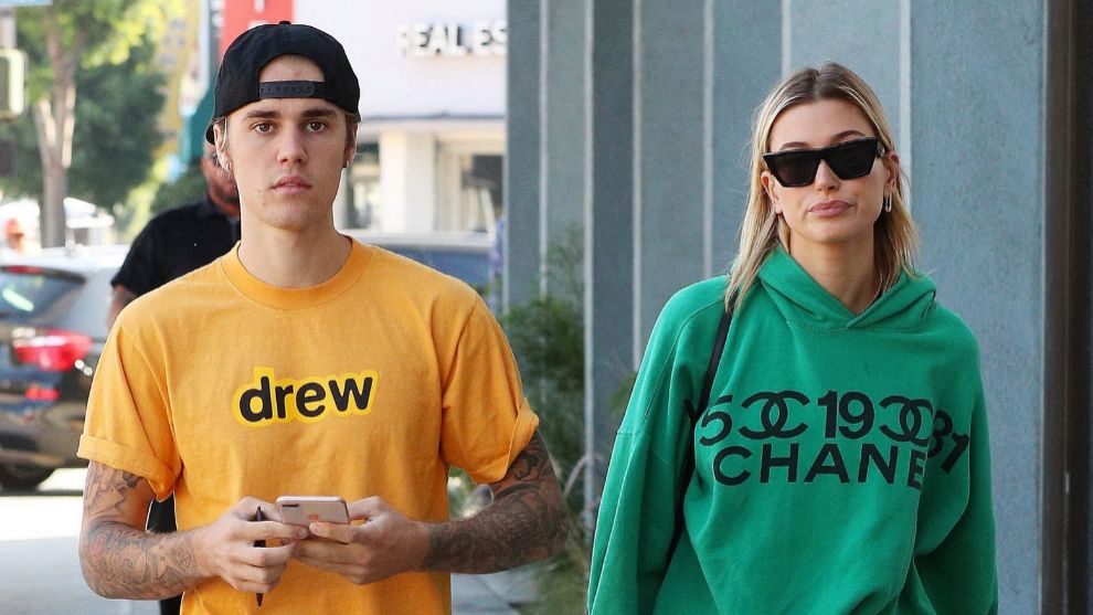 Justin Bieber y Hailey Baldwin por las calles de Los Ángeles