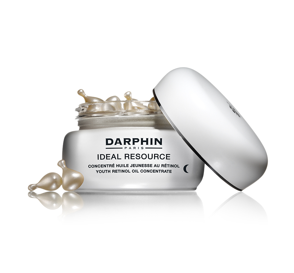 Concentrado de aceite de retinol rejuvenecedor de Darphin, un mix de retinol y aceites botánicos encapsulado (90 euros).