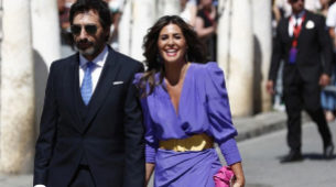 Nuria Roca y Juan del Val en la boda de Pilar Rubio y Sergio Ramos.