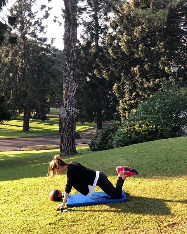 Juliana Awada comparte su rutina de deporte en Instagram.