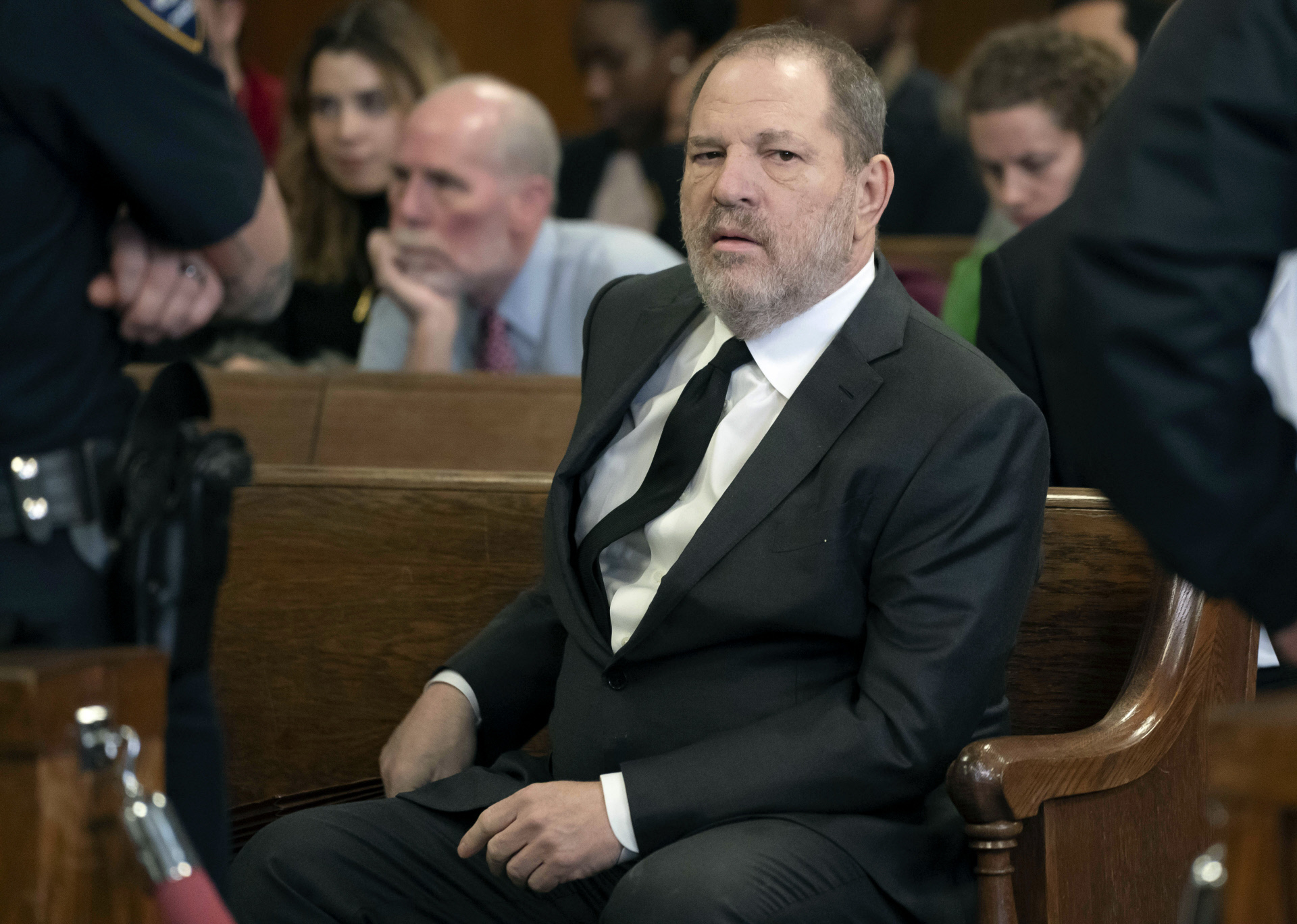 Harvey Weinstein en el banquillo de los acusados. .