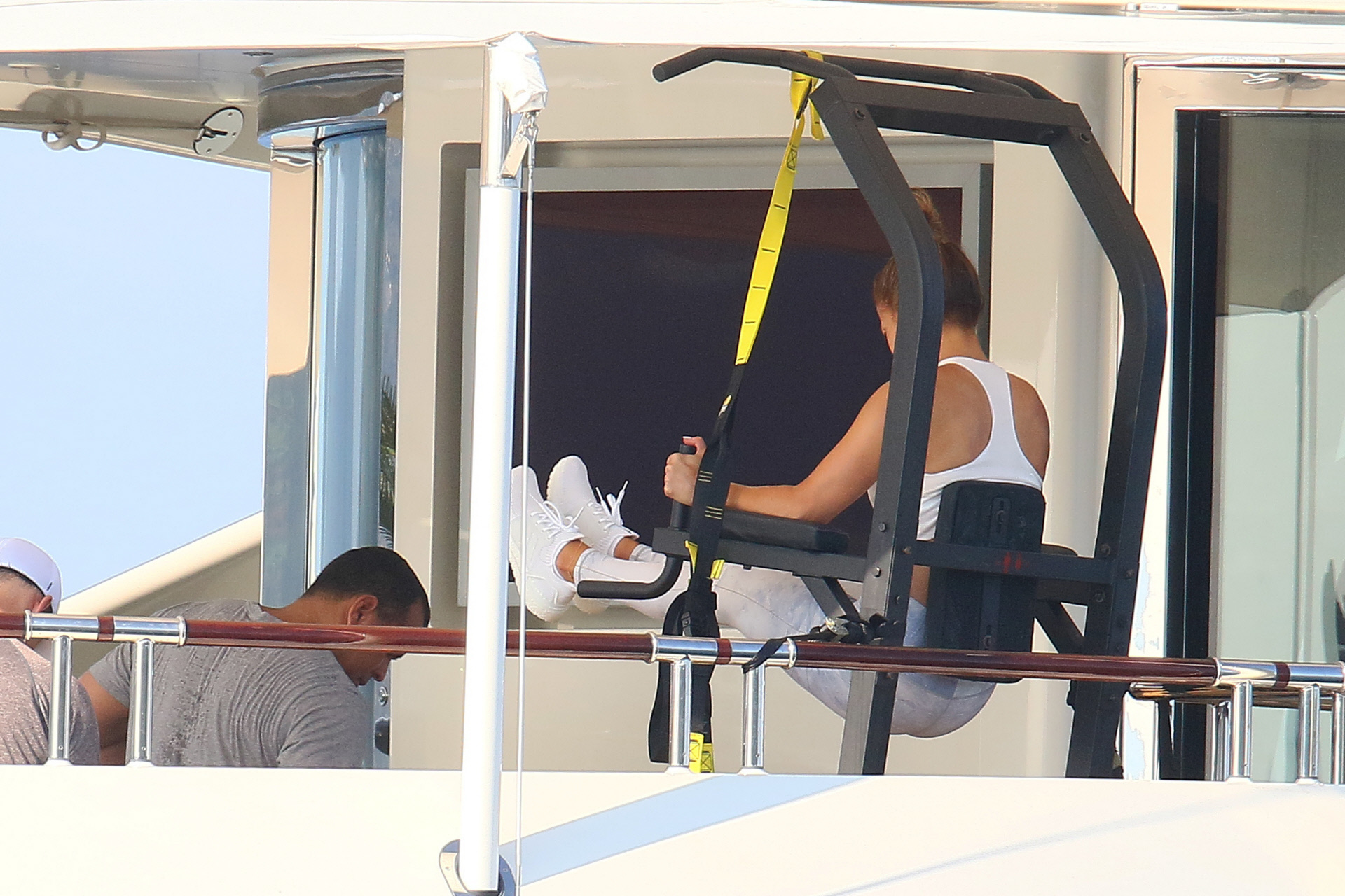 Jennifer Lopez no deja de entrenar durante sus vacaciones