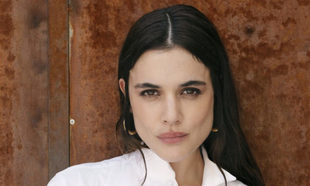 Adriana Ugarte protagoniza Hache en Netflix