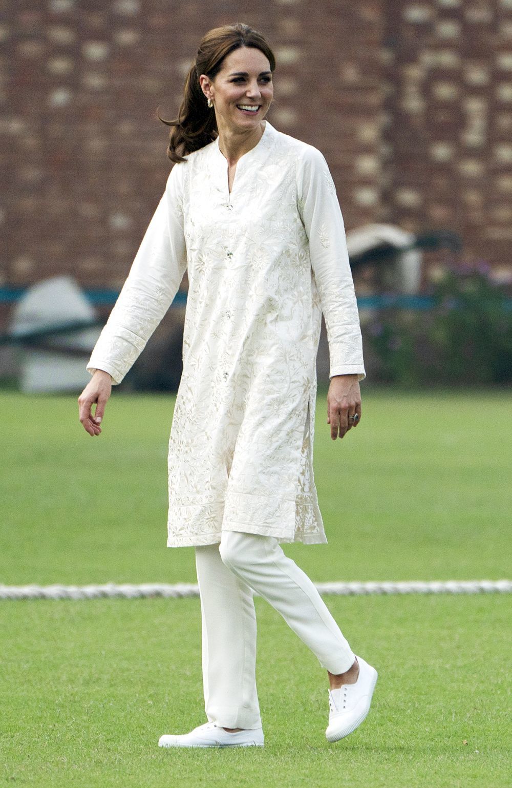 Kate Middleton con zapatillas Victoria