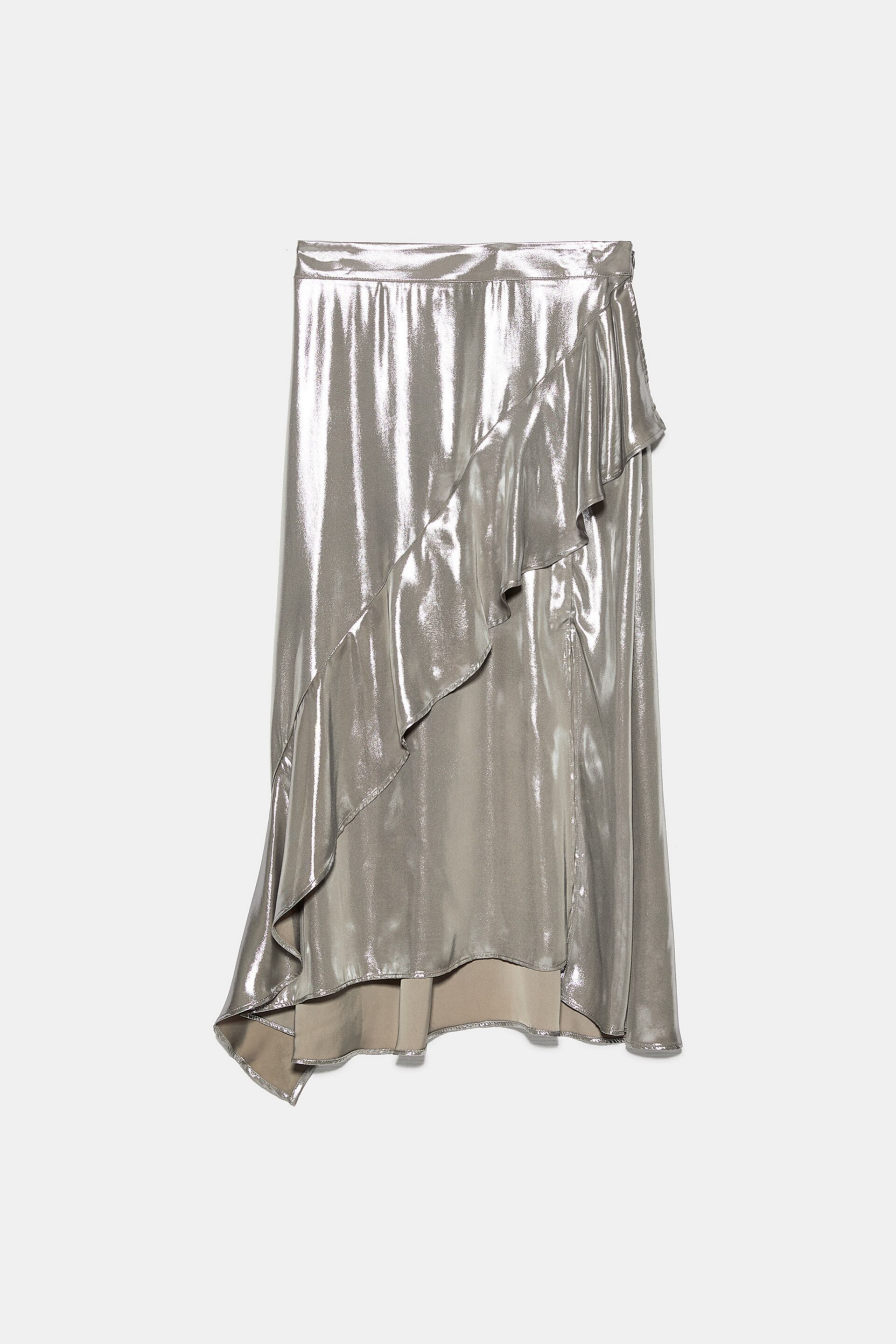 Falda metalizada de volantes de Zara (39,95)