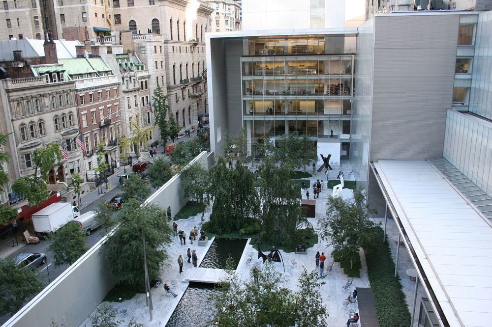 El patio interior del MoMA también ha sido reformado y se ha convertido en un lugar idóneo para exposiciones escultóricas.