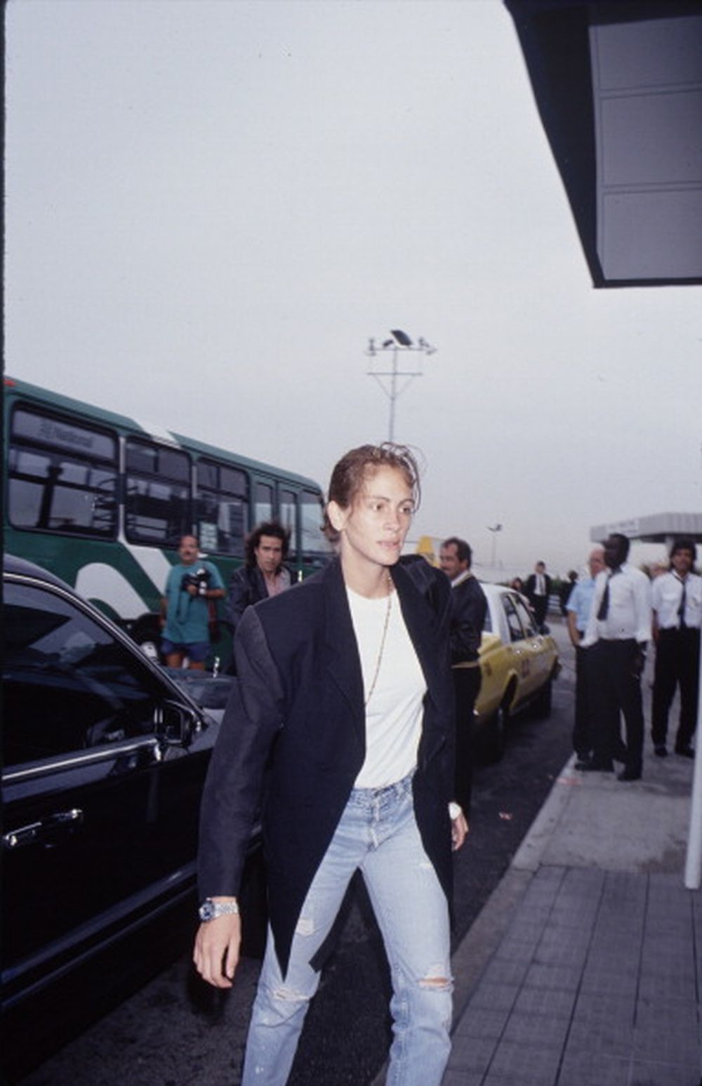 Julia Roberts con la blazer perfecta en los 90