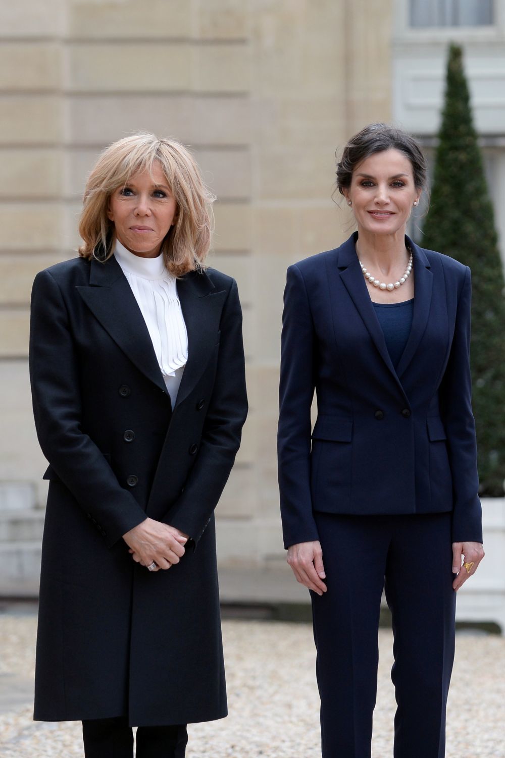 Letizia junto a Brigitte Macron.