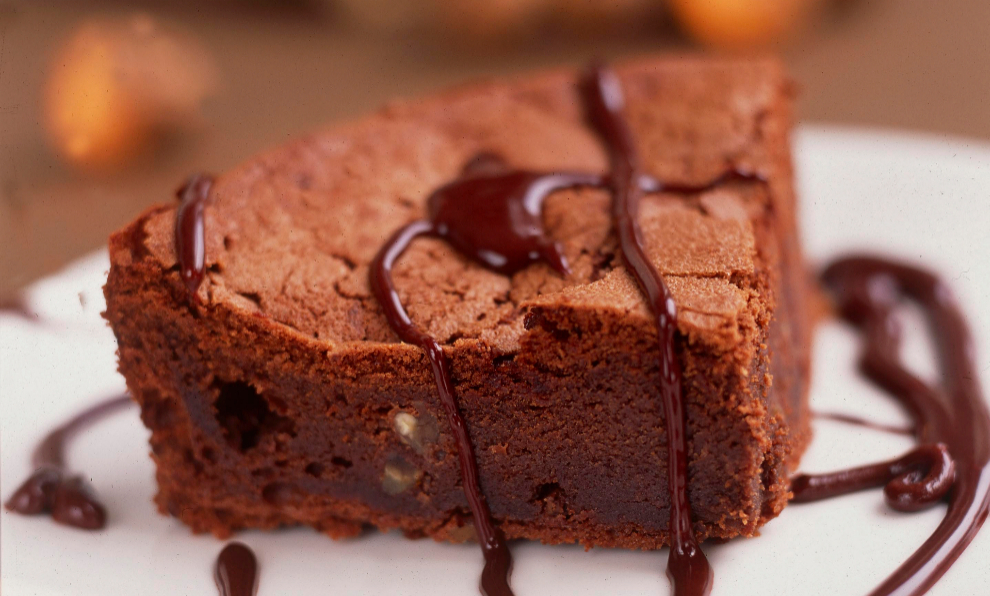 La tarta de chocolate más rica del mundo es una compañera perfecta para crear recuerdos deliciosos.