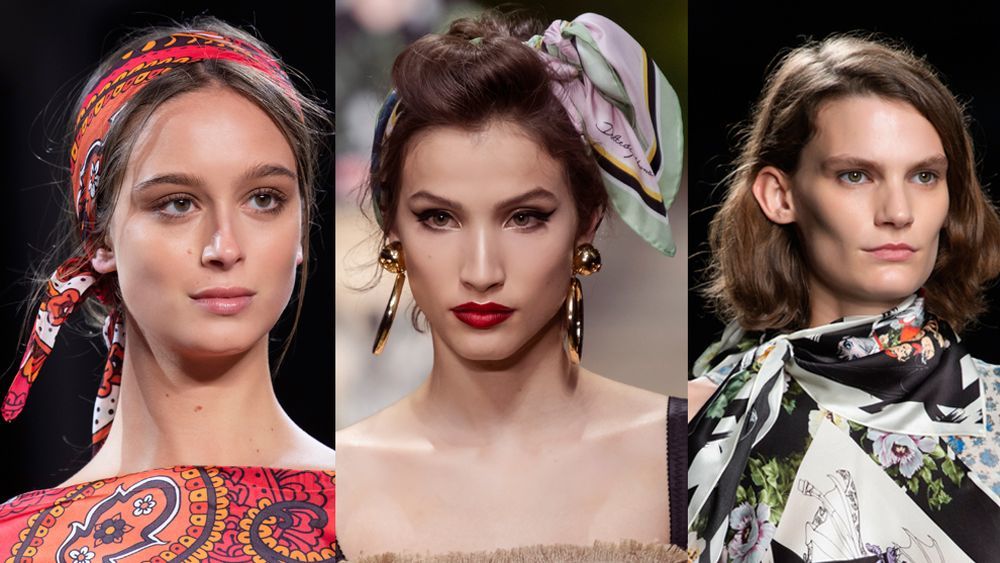 3 maneras de llevar la bandana este verano: Como diadema en Le Petite Robe (izquierda), a un lado en Dolce & Gabbana (centro) y en el cuello con media melena anudada hacia un lado en Preen (derecha).