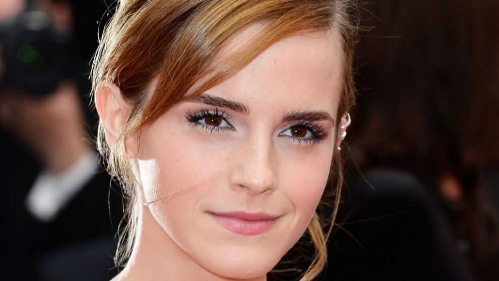 Emma Watson desvela uno de los secretos de su piel impoluta.