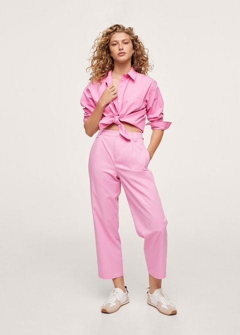Total look rosa. Pantalón pinzas algodón (29,99 euros) Camisa 100% algodón (25,99 euros). Mango