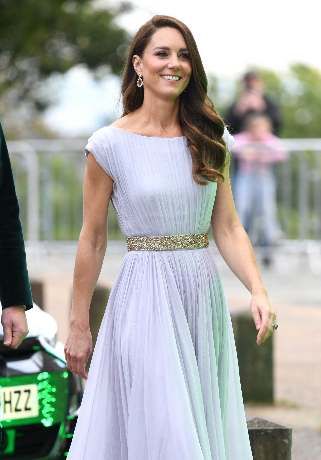 Kate Middleton con ese espectacular vestido de Alexander McQueen que estrenó hace diez años.