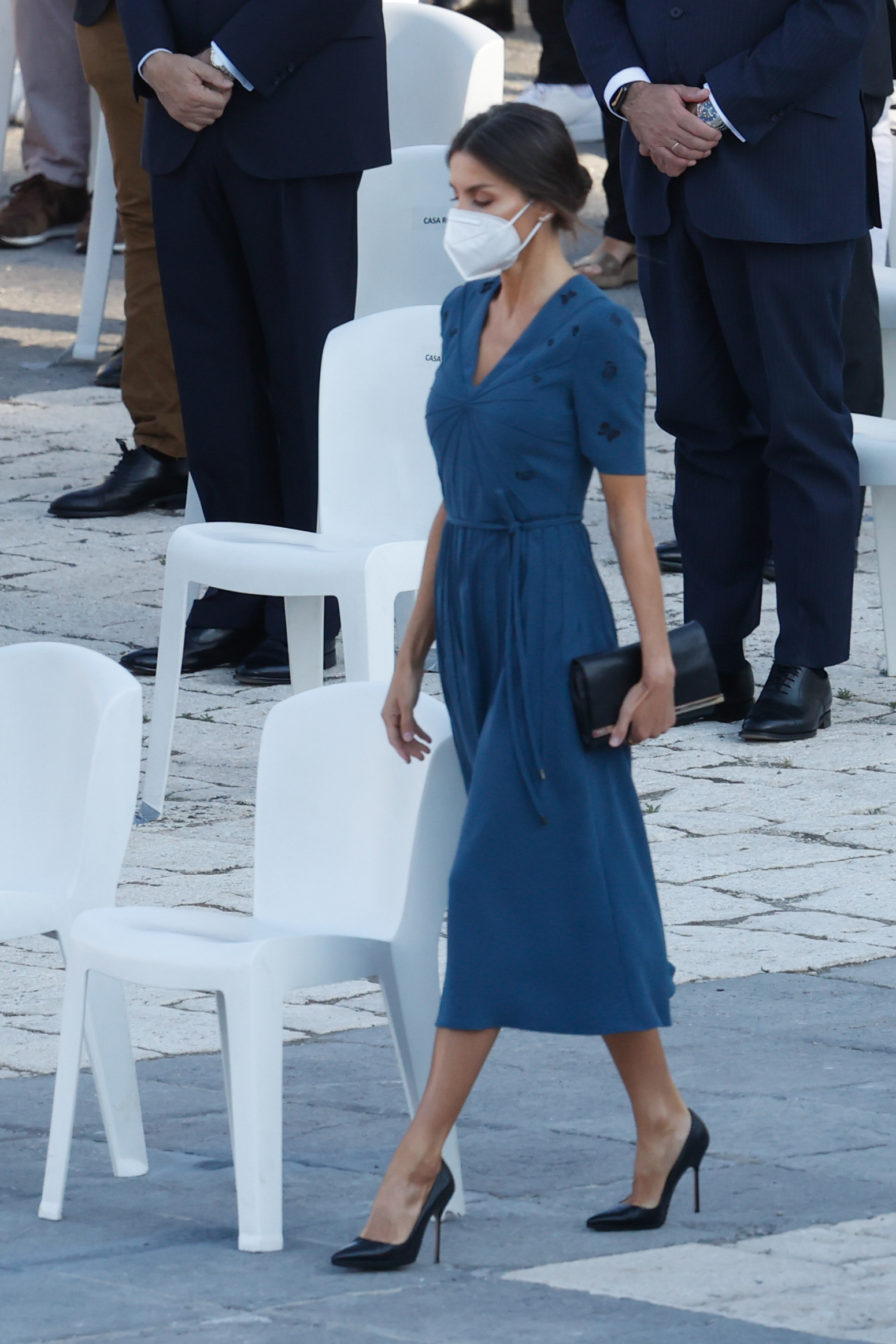 La reina Letizia con un vestido de Bottega Veneta.